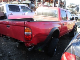 2002 TOYOTA TACOMA DOUBLE CAB RED 2.7L AT 2WD Z15139
